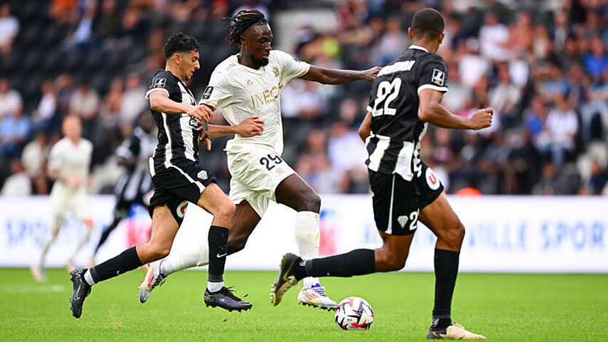 ลีก เอิง ฝรั่งเศส : อองเช่ร์ VS นีซ